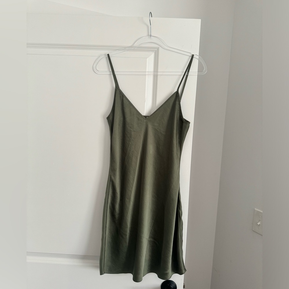 Aritzia Wilfred Green Satin Mini Dress (Medium)